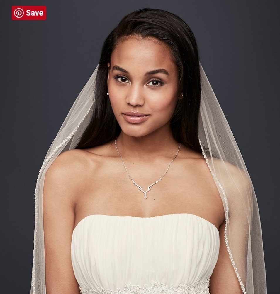 Bridal elbow length veil
